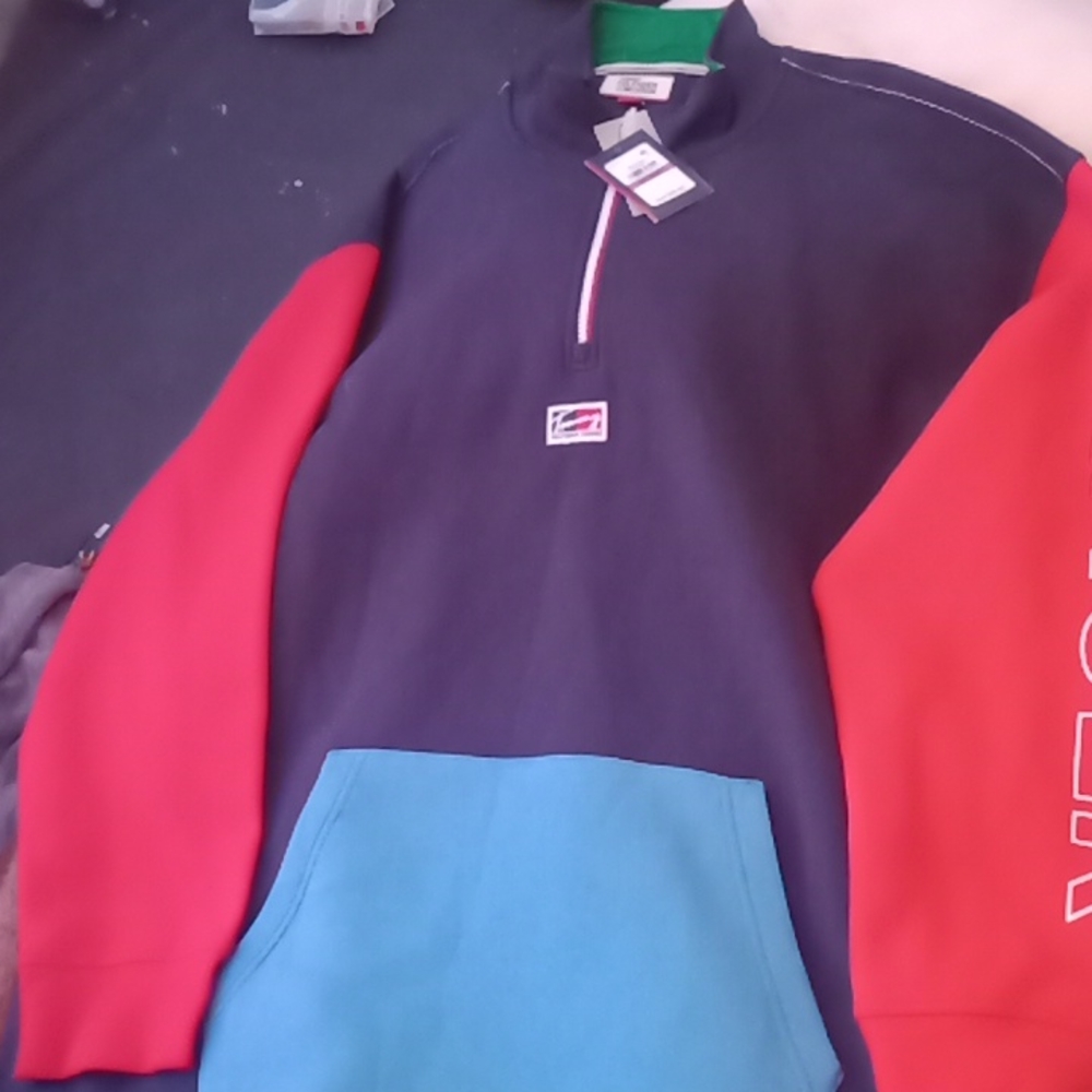 $90 Brand New Tommy Hilfiger red/white/navy pullover half zip XXL w/tags $25
